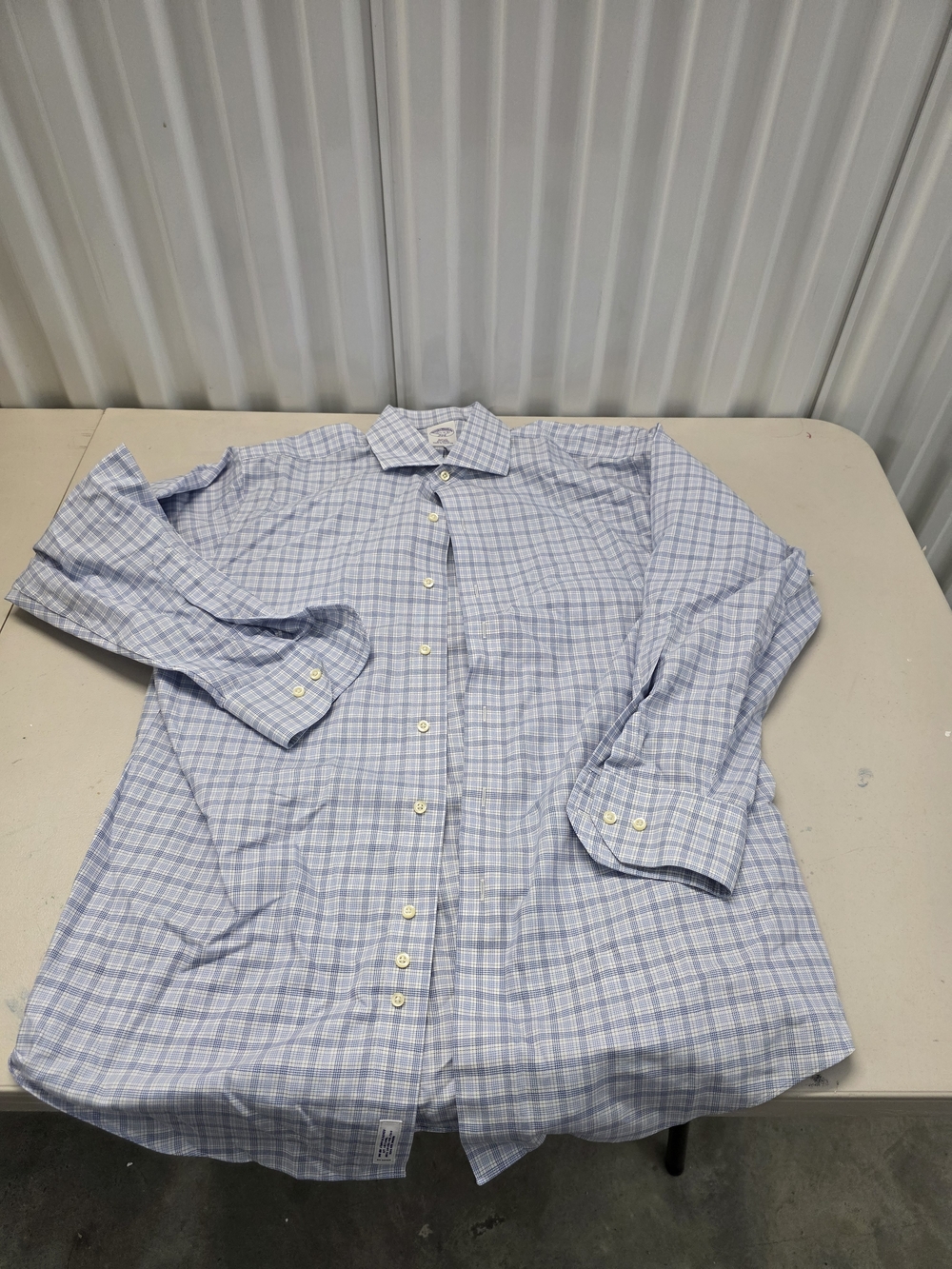 Brooks Brothers 346 Slim Fit Button Down Shirt Men's Size 16.5 2/3